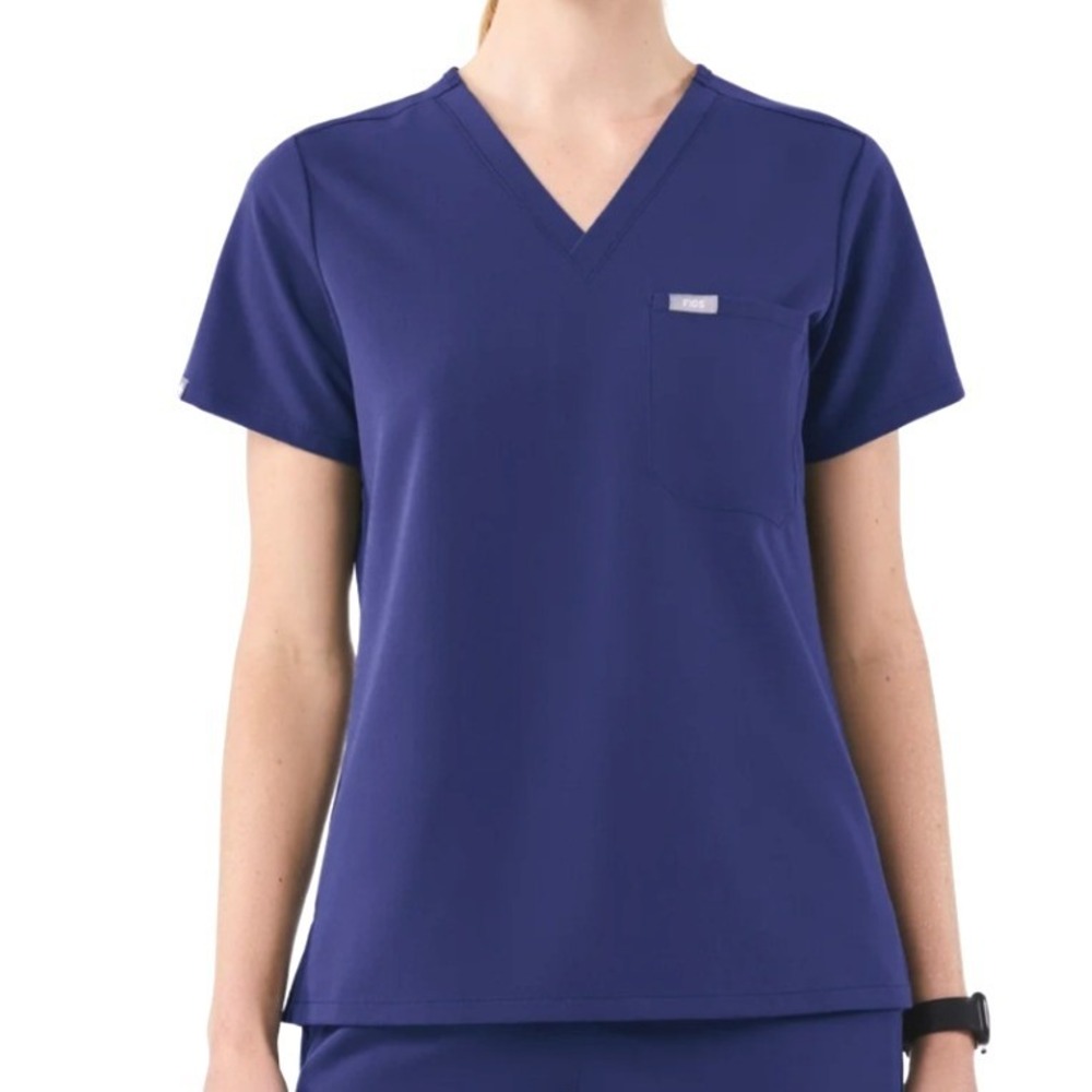 FIGS Catarina One Pocket Scrub Top Navy Blue V-Neck Short‎ Sleeve Size S FW1000